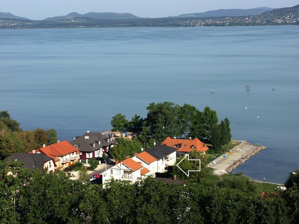 Panorama Villa Балатонбоглар Экстерьер фото